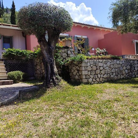 La Casa Rossa Áyios Nikítas Exterior foto