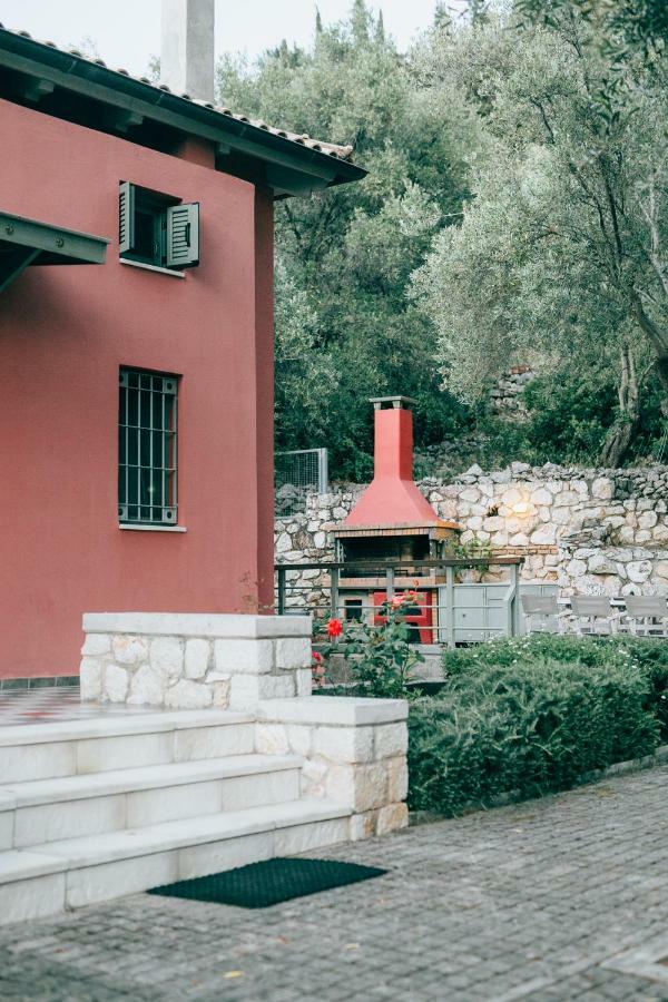 La Casa Rossa Áyios Nikítas Exterior foto
